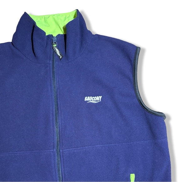 Vintage Saucony Fleece Vest - Picture 2 of 4